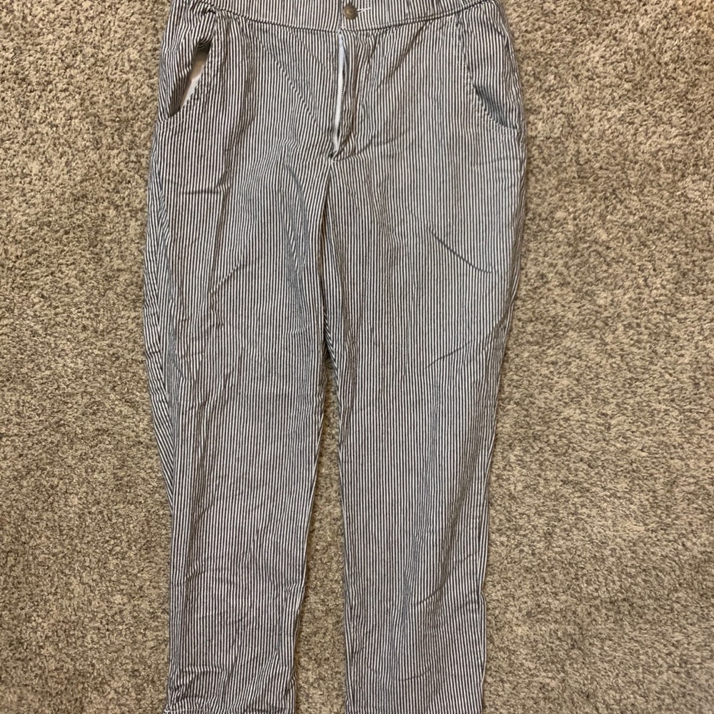 Hollister Striped Capri Pants